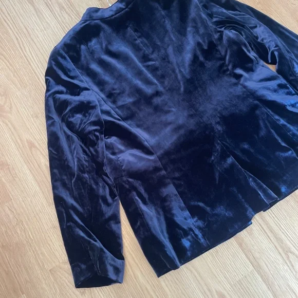 NWT RSVP Talbots Indigo Blue Velvet V Neck Front Tie Blazer Jacket Size 14P - Picture 9 of 9